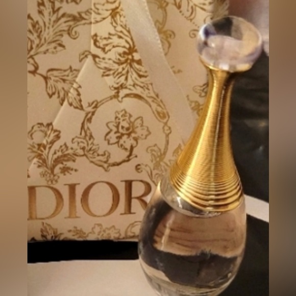 5 piece Dior mini snap, Dapper jadore 5ml perfume in Dior Box w Card - Picture 5 of 7